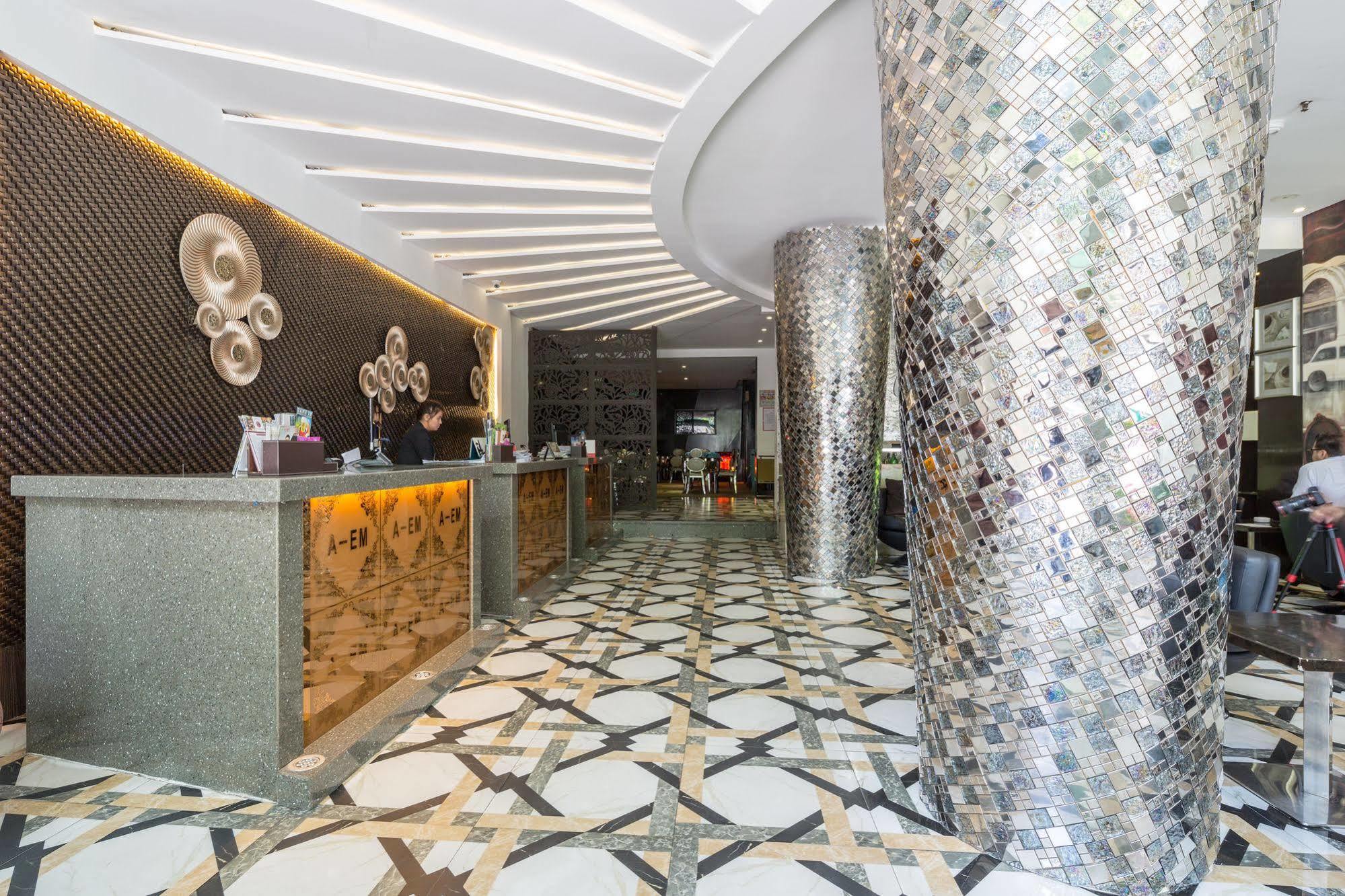 A&Em Hai Ba Trung Hotel Хошимін Екстер'єр фото
