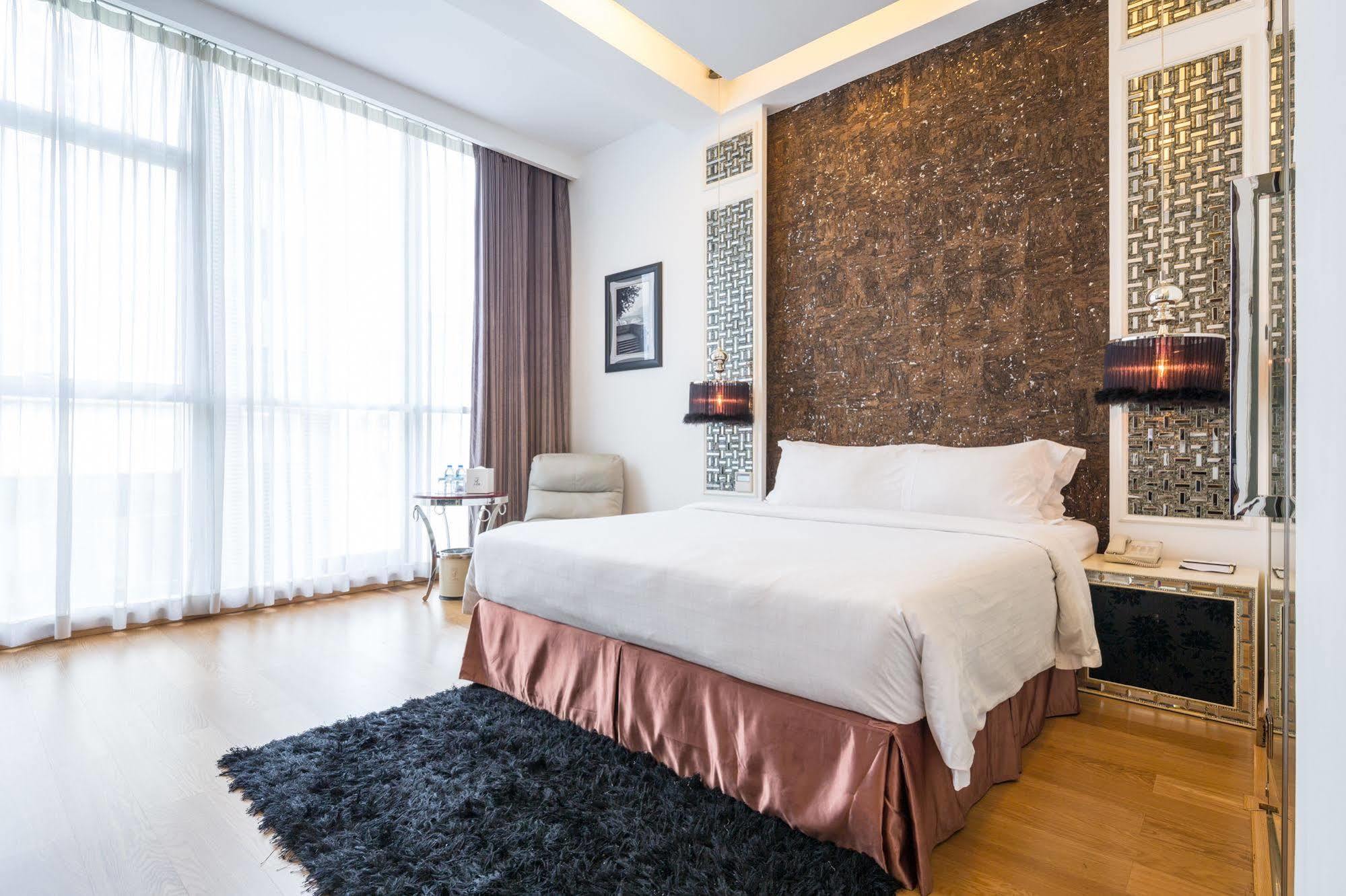A&Em Hai Ba Trung Hotel Хошимін Екстер'єр фото